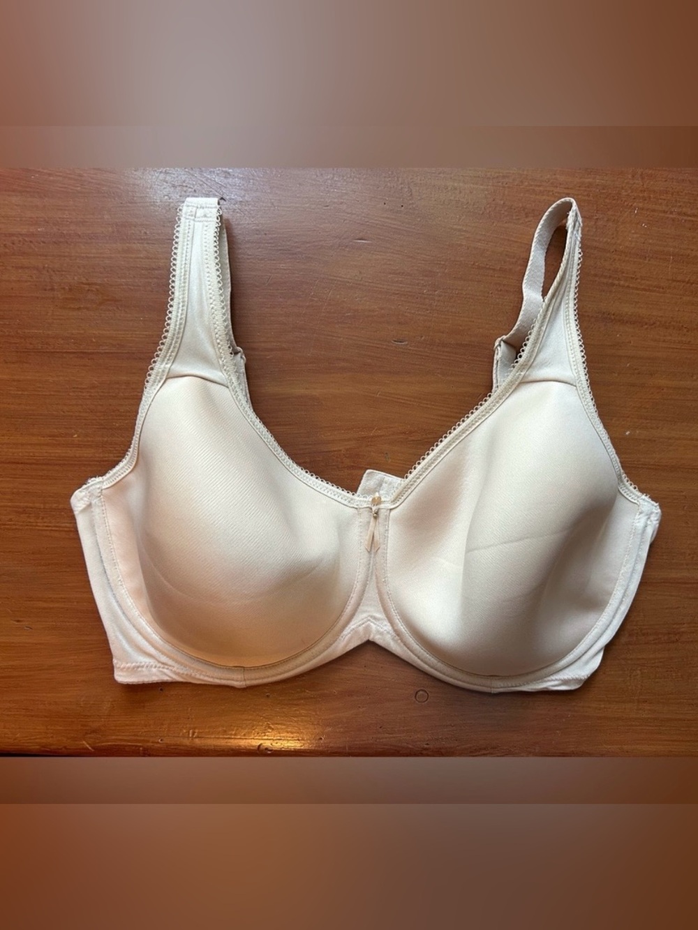 Wacoal Basic Beauty T Shirt Bra 36G Sand